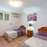 Vila Castillo By