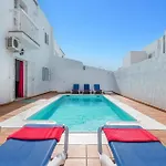 Castillo By Villa *